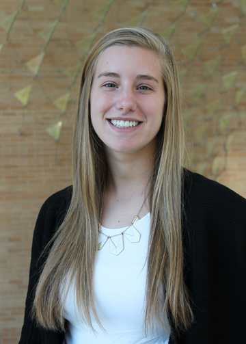 head shot of Larissa Gabler