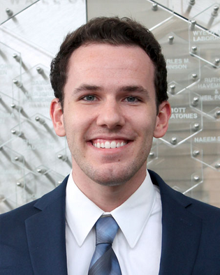 head shot of Matt Wiedholz